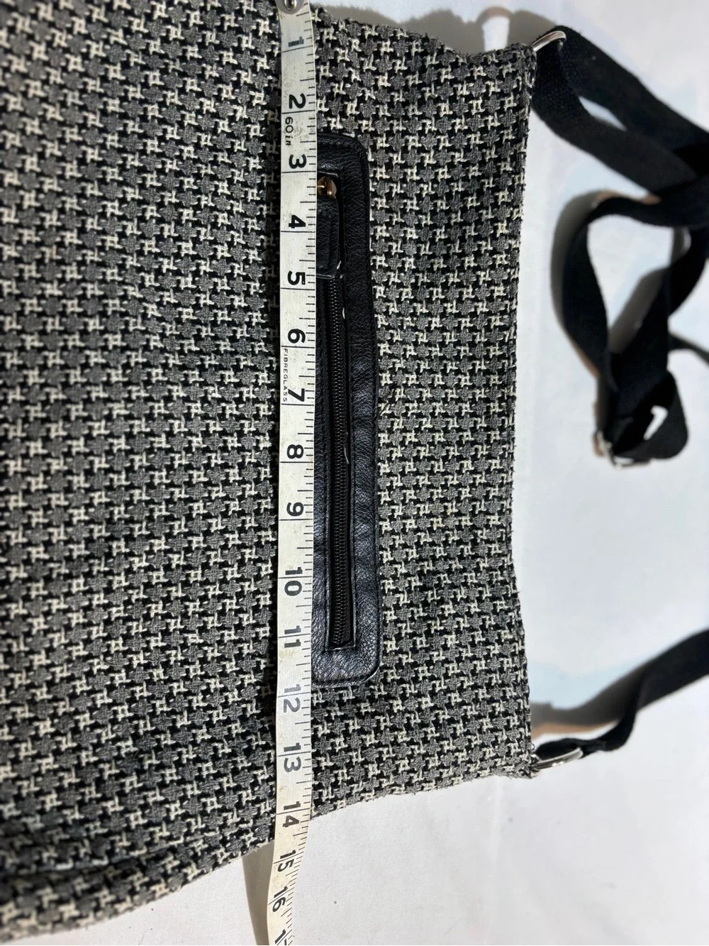 Houndstooth Crossbody Tote Bag in Black & White